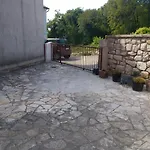 With Parking Space - 19683 Crikvenica